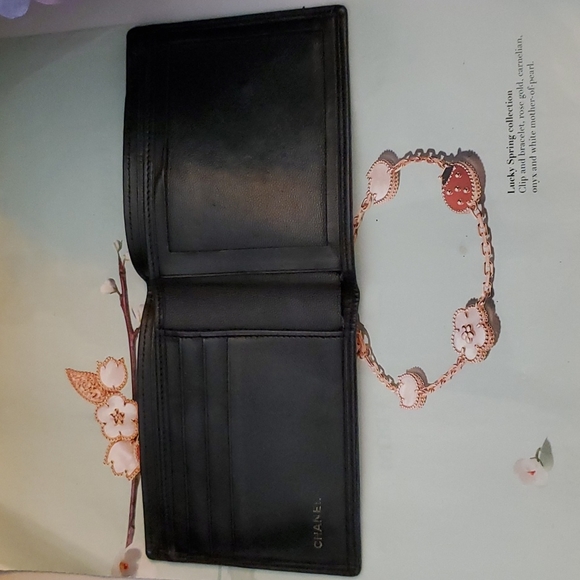 Chanel Bifold Compact Wallet - Picture 4 of 8